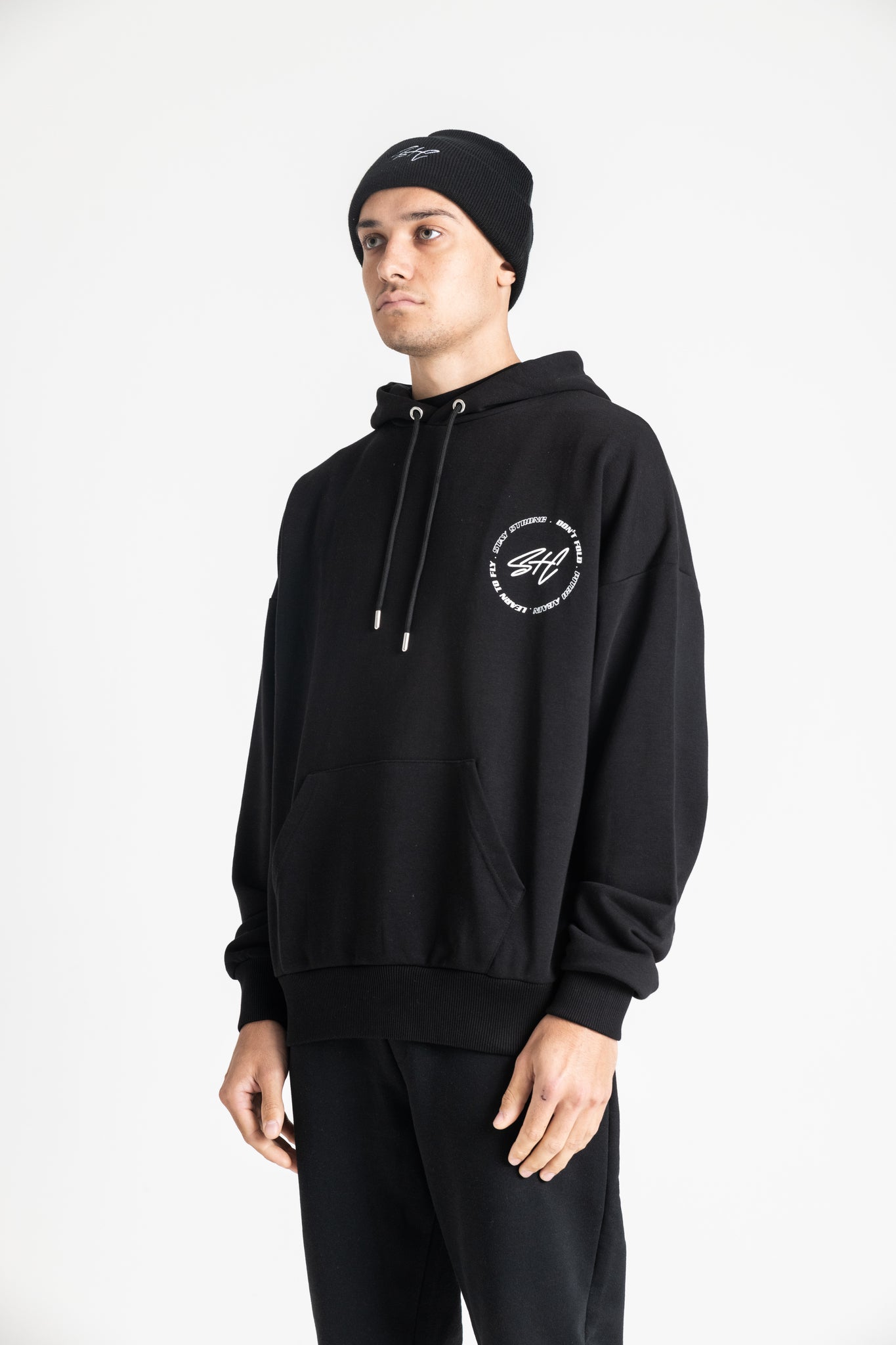 Oversized Black Hoodie (Unisex)